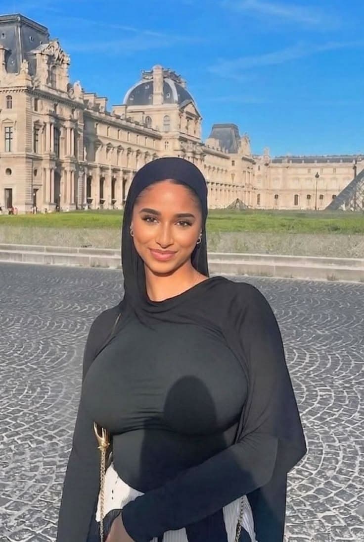 Tuğçe Escort İstanbul - Fotoğraf 1 / 5